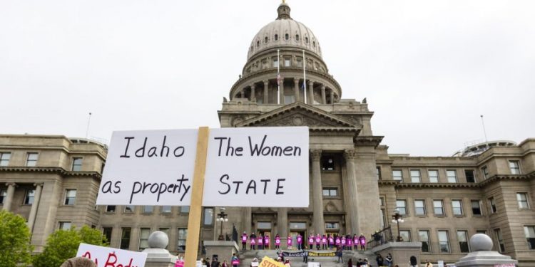 Idaho city’s only hospital blames anti-abortion laws as it ends obstetrical services