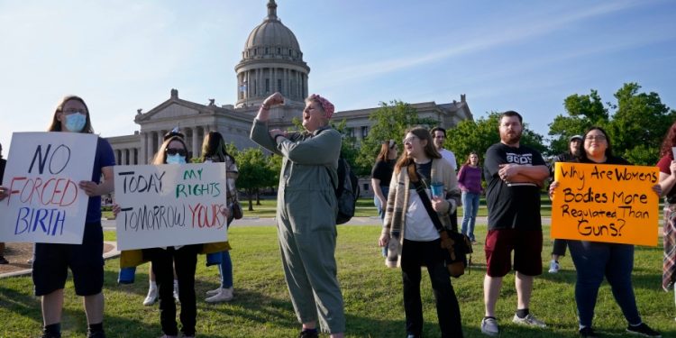 Oklahoma Supreme Court finds ‘limited right’ to abortion in state constitution, leaving access out-of-reach for many