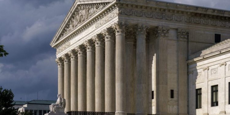 Nearly all Congressional Democrats urge Supreme Court to block abortion pill restrictions