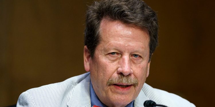 Misinformation contributing to lower life expectancy in US, FDA chief says