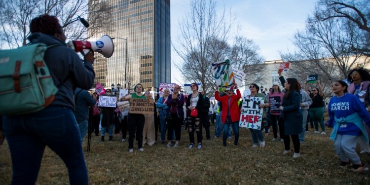 DOJ asks appeals court to reverse Texas abortion pill ruling
