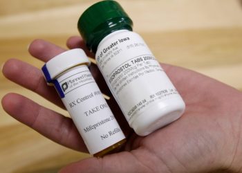 Federal judge bars FDA from changing abortion pill availability