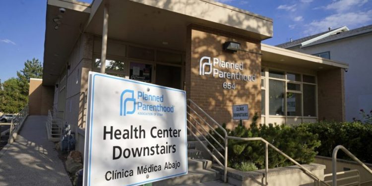 Report documents ‘sharp increase’ in violence at abortion clinics