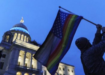 Rhode Island governor signs bill that would cover abortions for state workers, Medicaid recipients