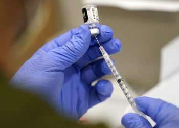 White House to end COVID-19 vaccine requirement for international travelers