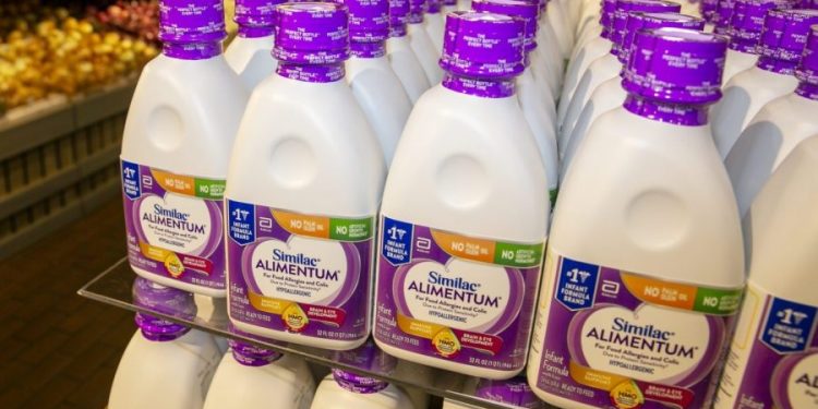 FTC investigating whether baby formula makers engaged in collusion in state contracts