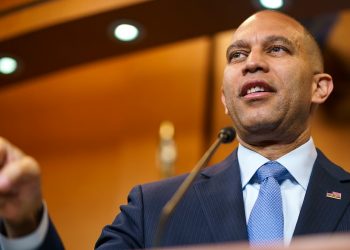 Jeffries vows Democrats will deliver House votes to prevent default