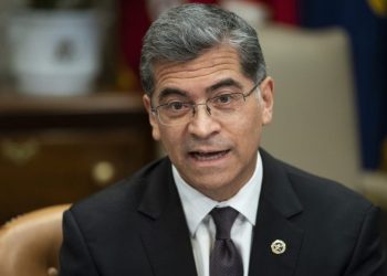 White House urges states to slow Medicaid cuts