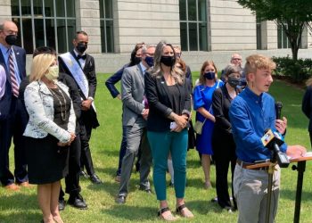 Federal judge blocks Arkansas gender-affirming care ban in first for nation