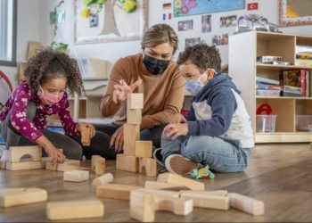 Democrats call for action ahead of child care ‘funding cliff’