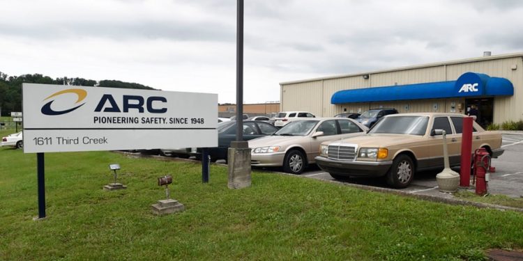 US tries to force company to issue recall of air bag inflators after deaths, injuries