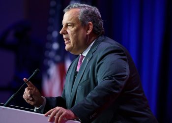 Christie knocks transgender health care bans on campaign trail: ‘It’s more of a parent’s decision’