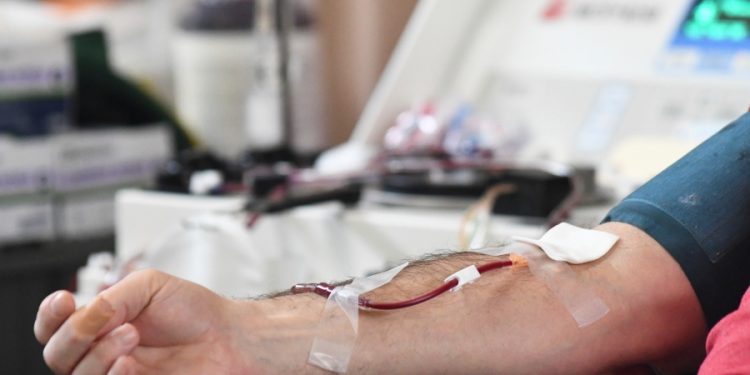New blood donation rules leave room for LGBTQ stigma