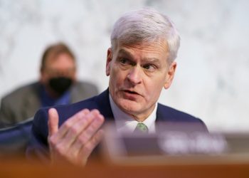 Cassidy introduces bill to fund community clinics, citing stalled negotiations with Sanders