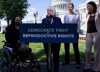 Democrats urge White House to do more to protect patients from red state abortion probes