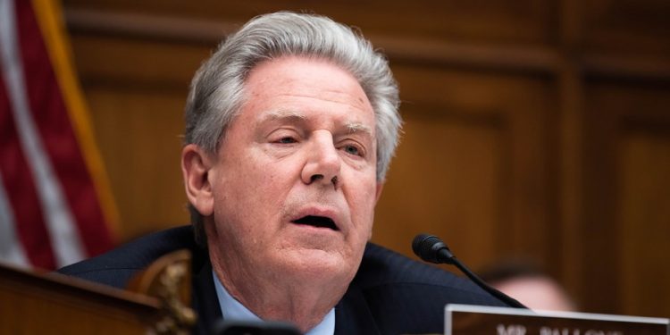 House Democrats introduce bill to expand drug price negotiations