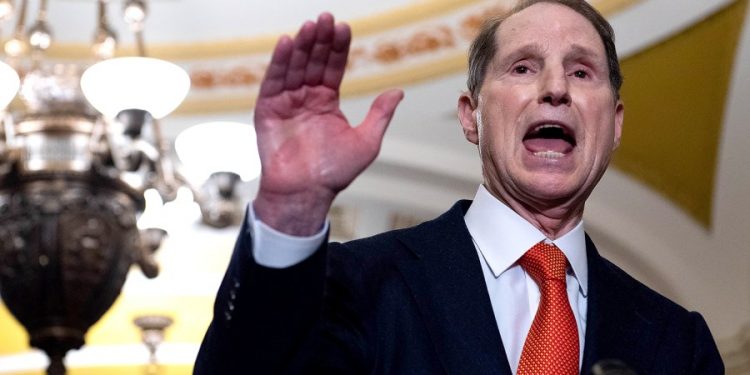 Senate Finance Committee advances PBM reform bill