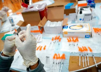 What to know about new COVID-19 shots, RSV treatments