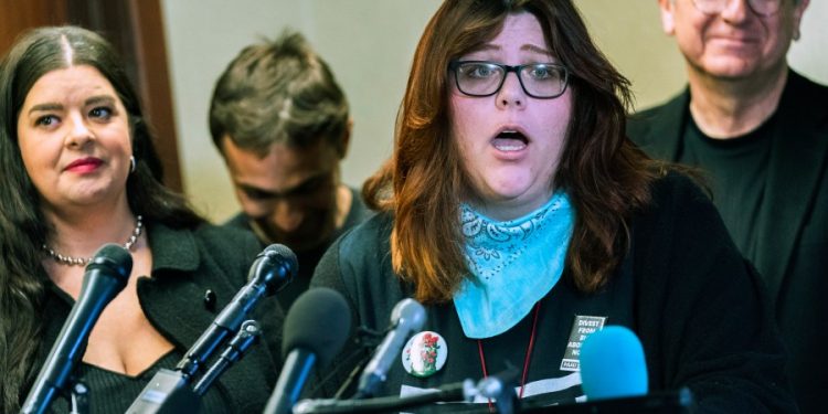 Anti-abortion activist who kept fetuses at home convicted of blocking access to DC clinic