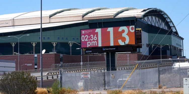 White House unveils new tracking tool for heat-related illnesses