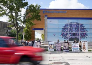 Planned Parenthood resumes providing abortions in Wisconsin