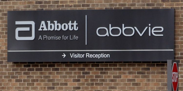 Federal court hears first oral arguments in legal battle over Medicare negotiation