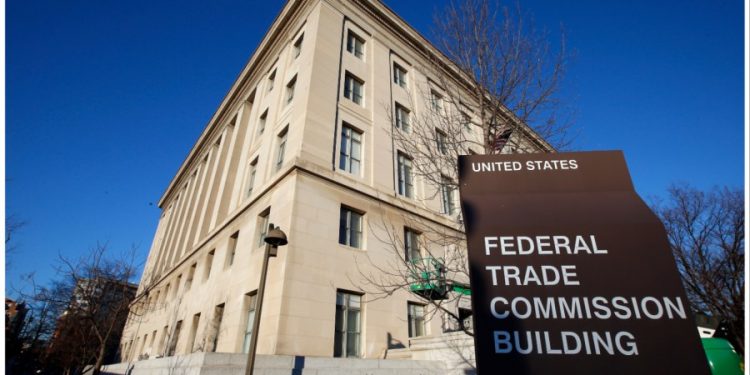 FTC warns drugmakers against improper patent filings