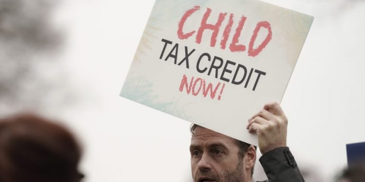 White House prepares for sharp rise in poverty rate