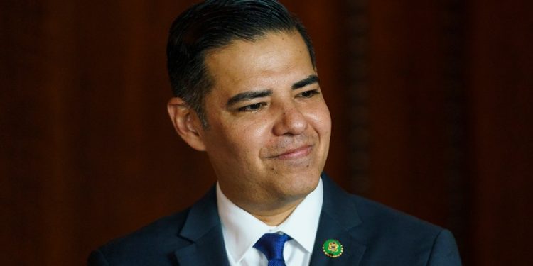 Garcia looks to protect legal ‘magic mushroom’ use against federal intervention