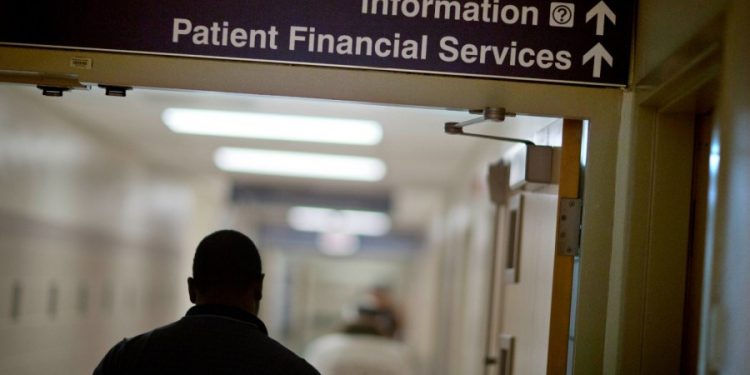 House lawmakers unveil bipartisan legislation tackling health care cost and price transparency