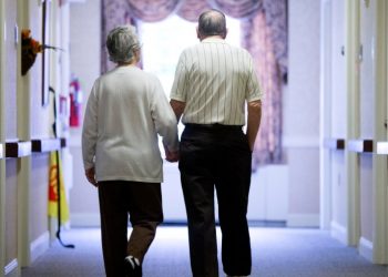 Nursing homes get low marks for care: Gallup