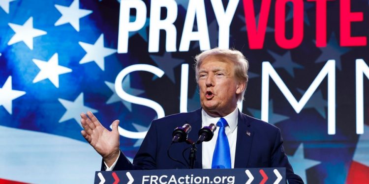 Trump tries to play both sides on abortion