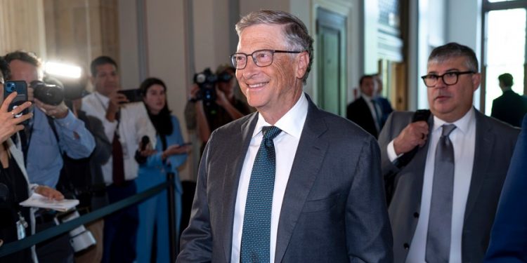 Gates Foundation investing $40M to help African manufacturers produce mRNA vaccines