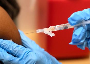 Frustration grows amid struggle to roll out new RSV, COVID shots for children