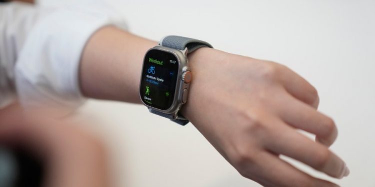 5 things to know about the Apple Watch ban