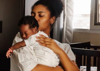 New study on hunter-gatherer moms suggests Western child care has a big problem