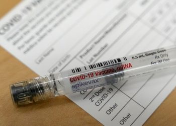 One-third in new survey worried about catching flu, COVID, RSV in next three months