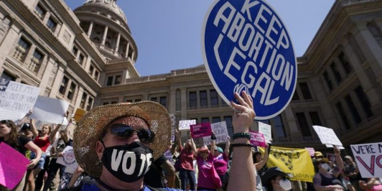 Dozens of Texas businesses back challenge to abortion ban: ‘This is why our economy is taking a hit’