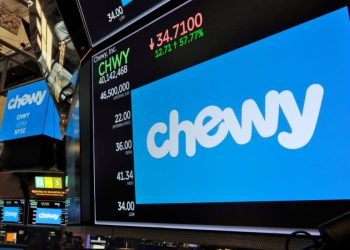 FDA targets Chewy, other animal companies for selling unapproved antibiotics