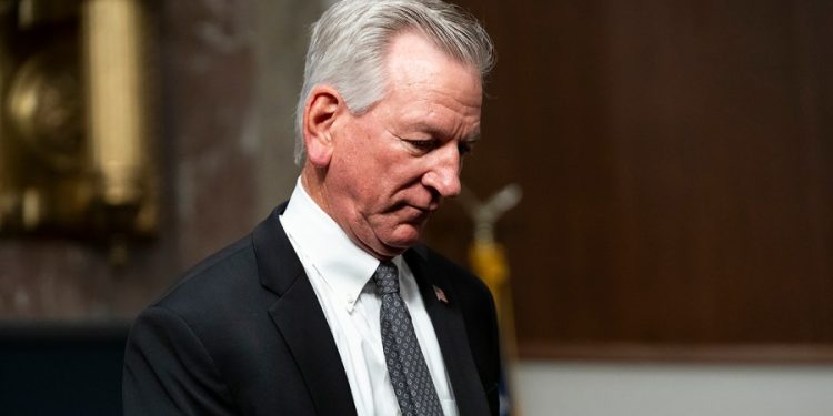 Senate clears hundreds of military nominations hours after Tuberville lifts hold