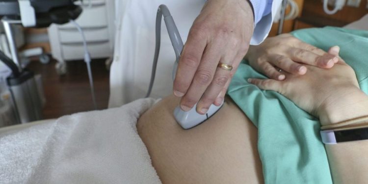 Texas birth rate among teens in 2022 hit 15-year high