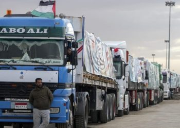 UN agency halting food deliveries to northern Gaza, citing increasing chaos