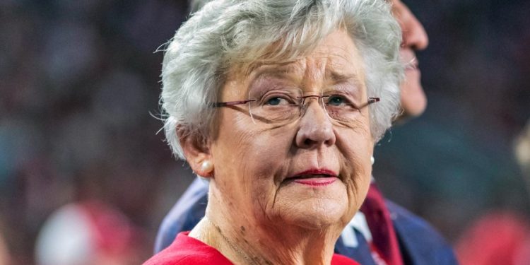 Alabama governor signs legislation protecting IVF providers into law