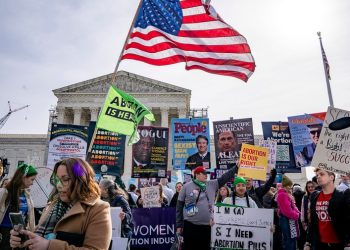 Fears grow over Comstock Act, Justices Thomas, Alito