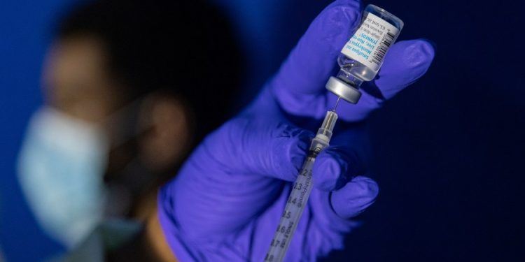 Government watchdog critical of federal mpox response