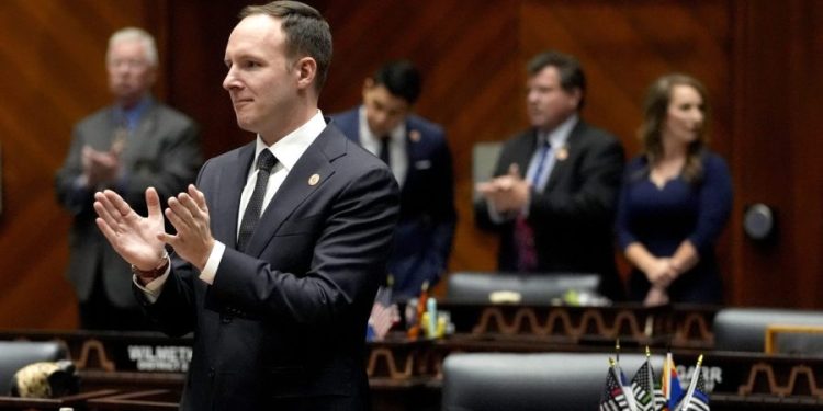 Arizona GOP lawmaker booted from committee after backing abortion ban repeal