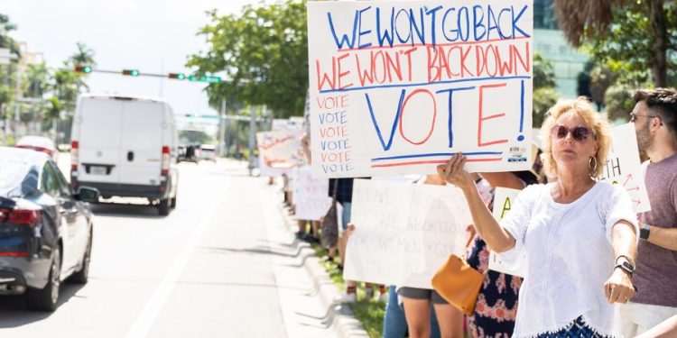 Poll: Majority of Floridians think 6-week abortion ban is too strict