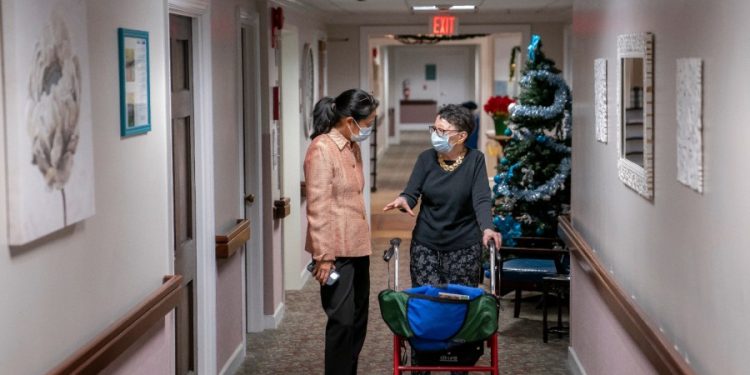 Nursing homes must hit minimum staffing levels under new federal rule