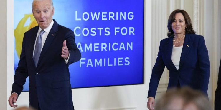 Poll: Voter awareness of Inflation Reduction Act’s drug pricing provisions slowly rising