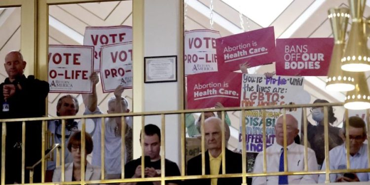 Survey finds telehealth is driving increase in abortions, despite state bans